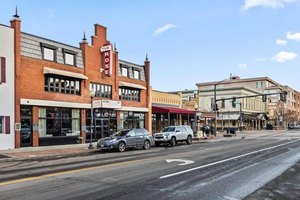 Avenue Hotel Downtown Golden Gold Miners Suite Exterior foto